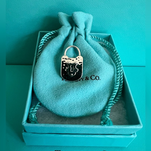 Tiffany & Co. Jewelry - 🌸🌸 Authentic Tiffany & Co. Vintage Lock charm